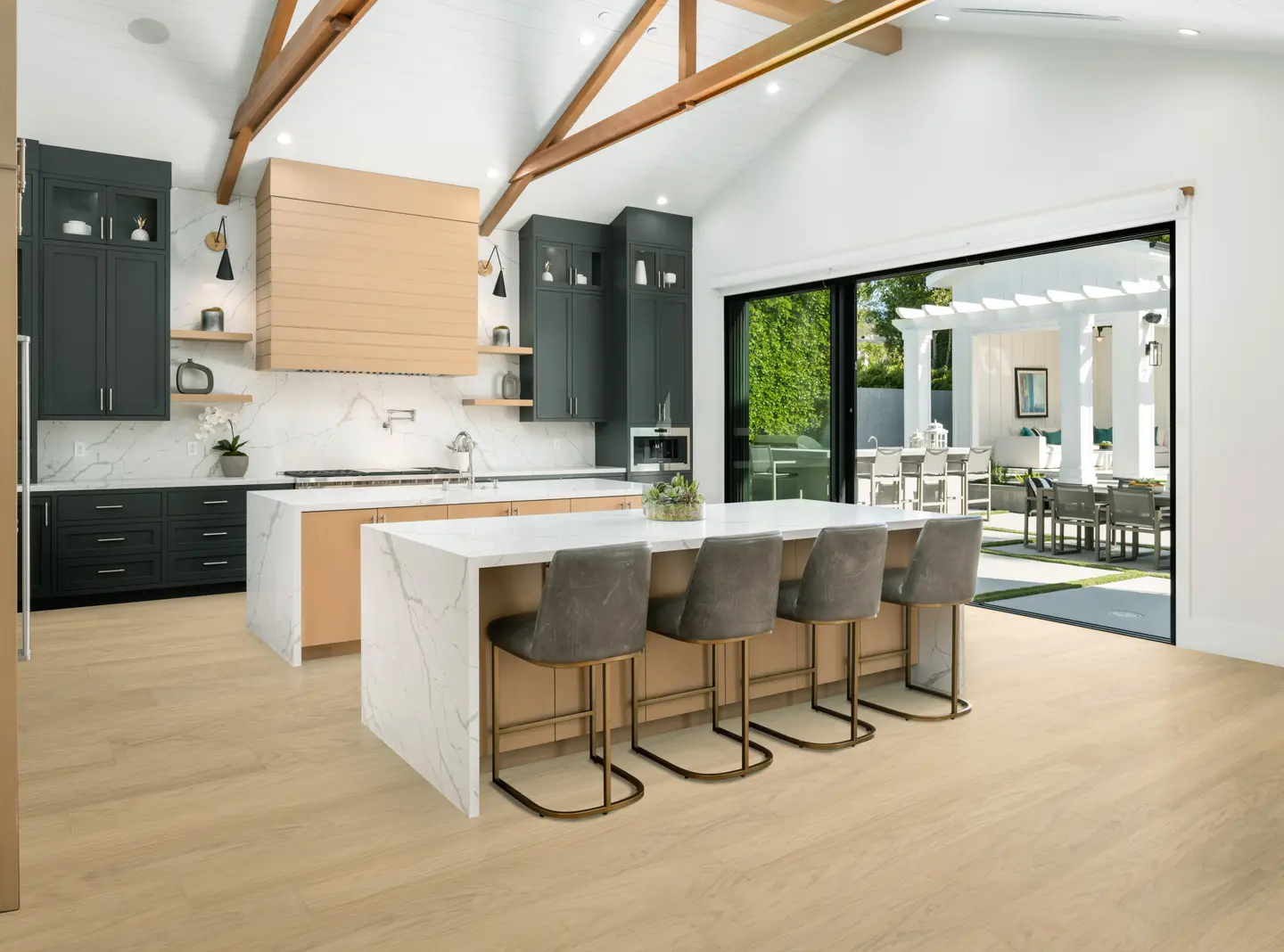 CALI Santa Cruz Amber Retreat